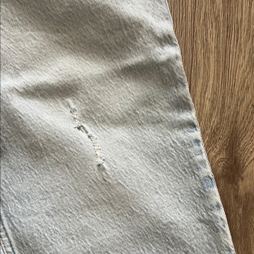 NWT Abercrombie & Fitch Women’s “the ‘90s Straight Ultra High Rise” Light Wash - Picture 9 of 12